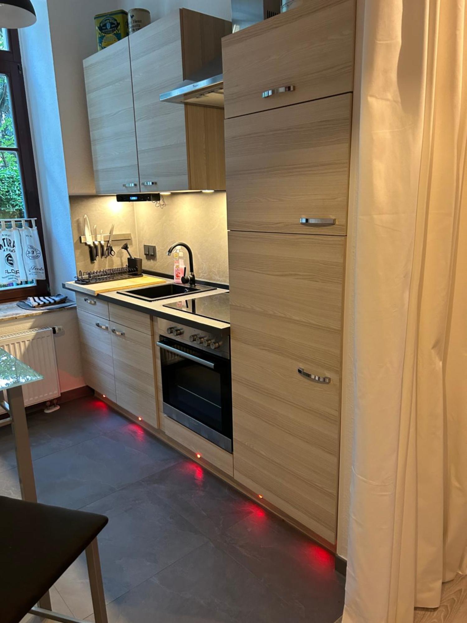 Ruhige Wohnung Im Fabrikstil In ケムニッツ エクステリア 写真